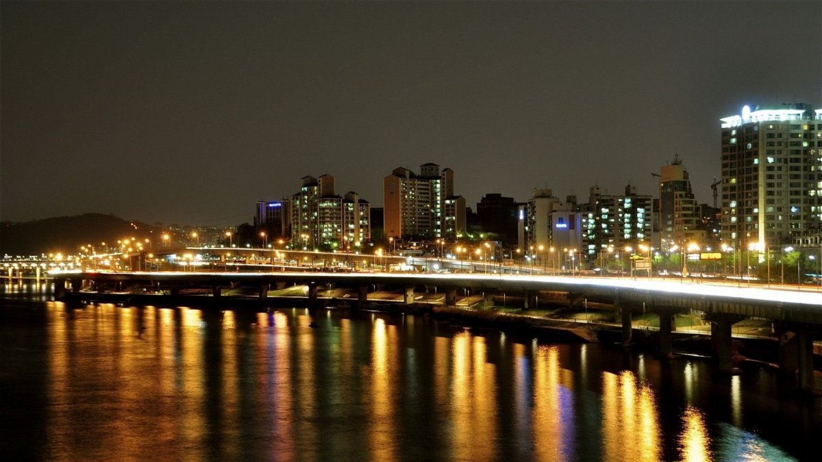 Южная Корея Сеул ночной вид