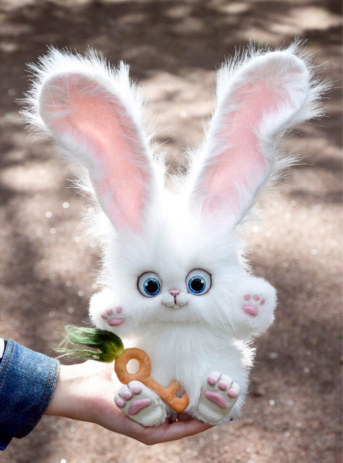 Кролик лысый альбинос