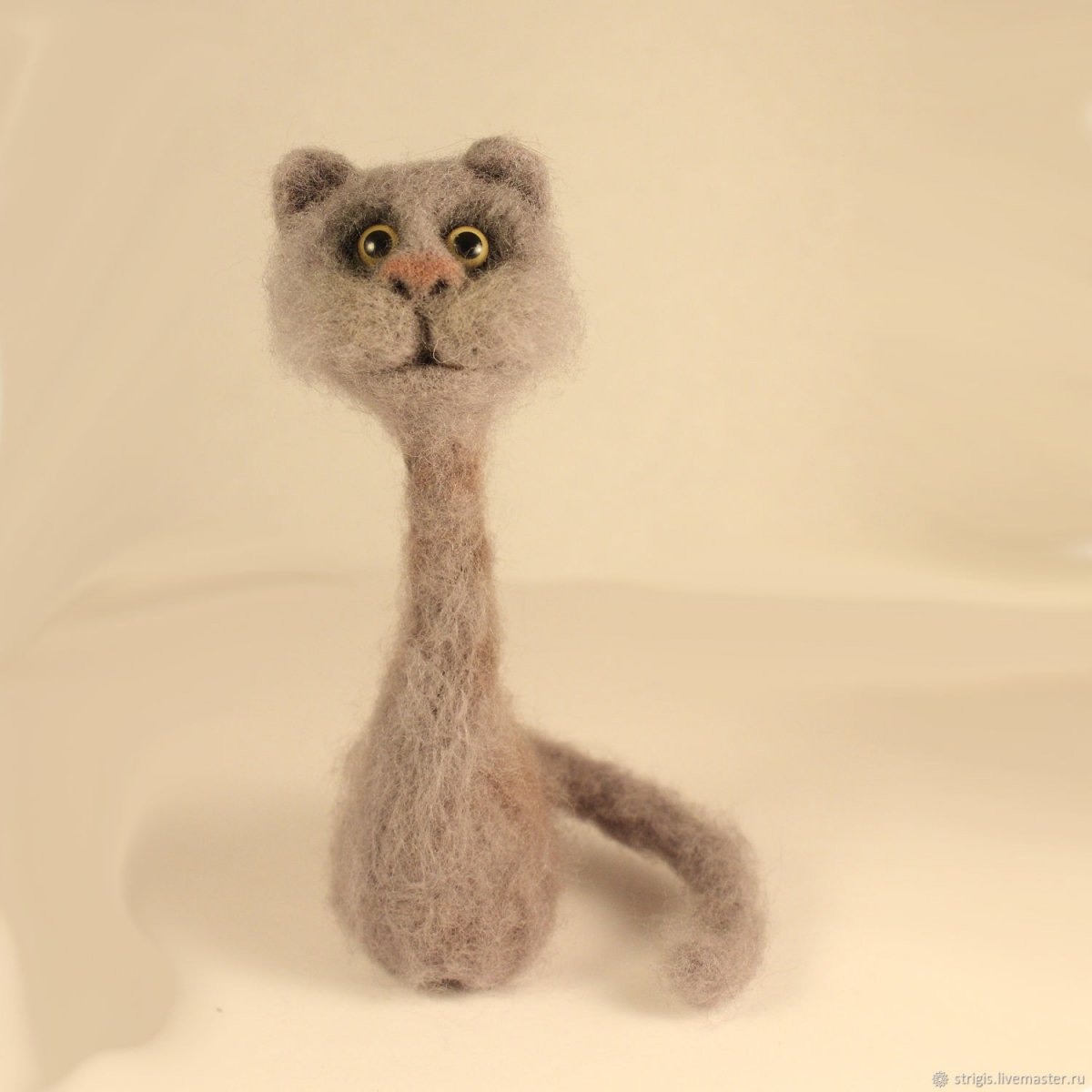 Вязаный котенок