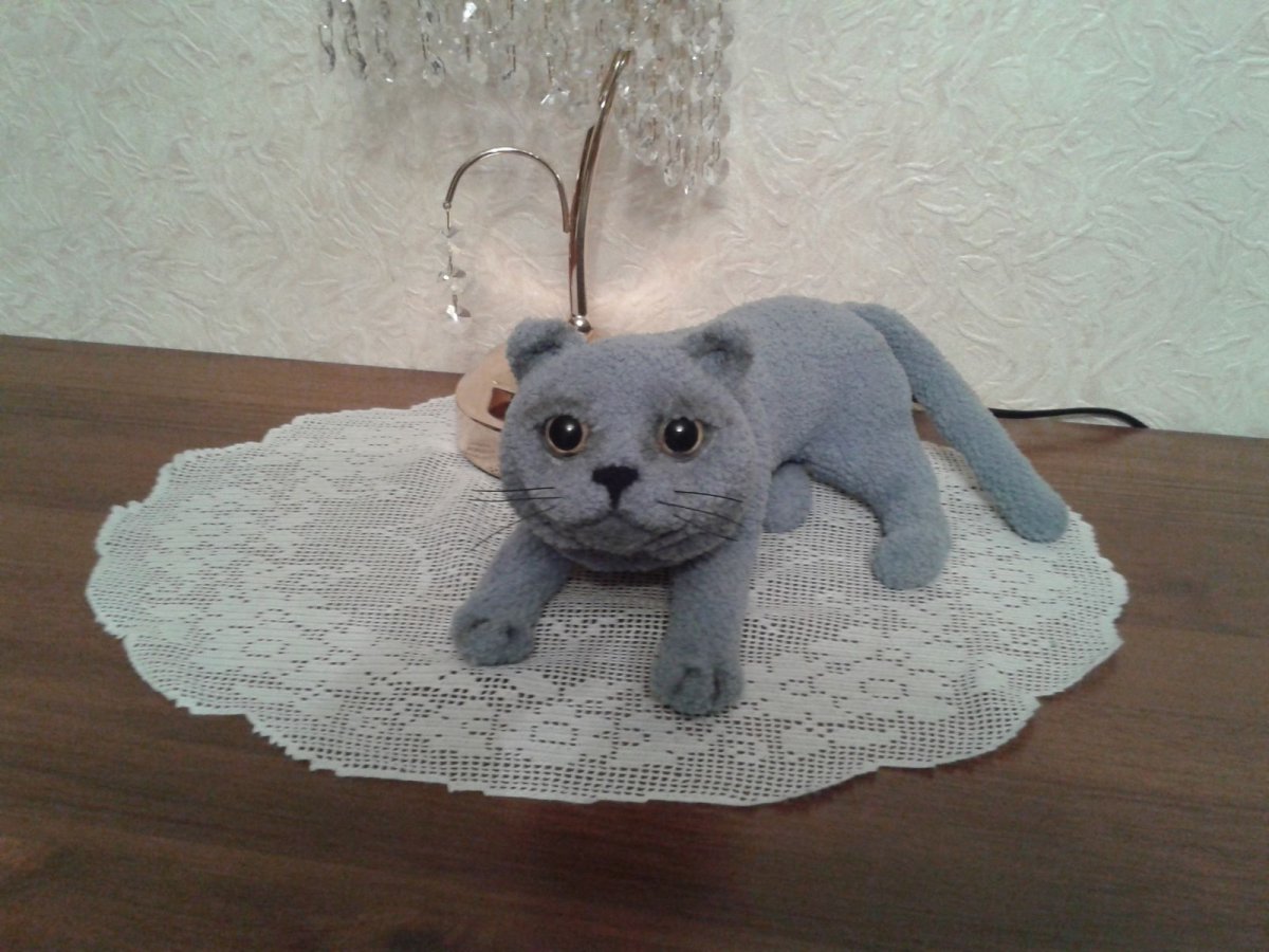 Вязаная Британская кошка