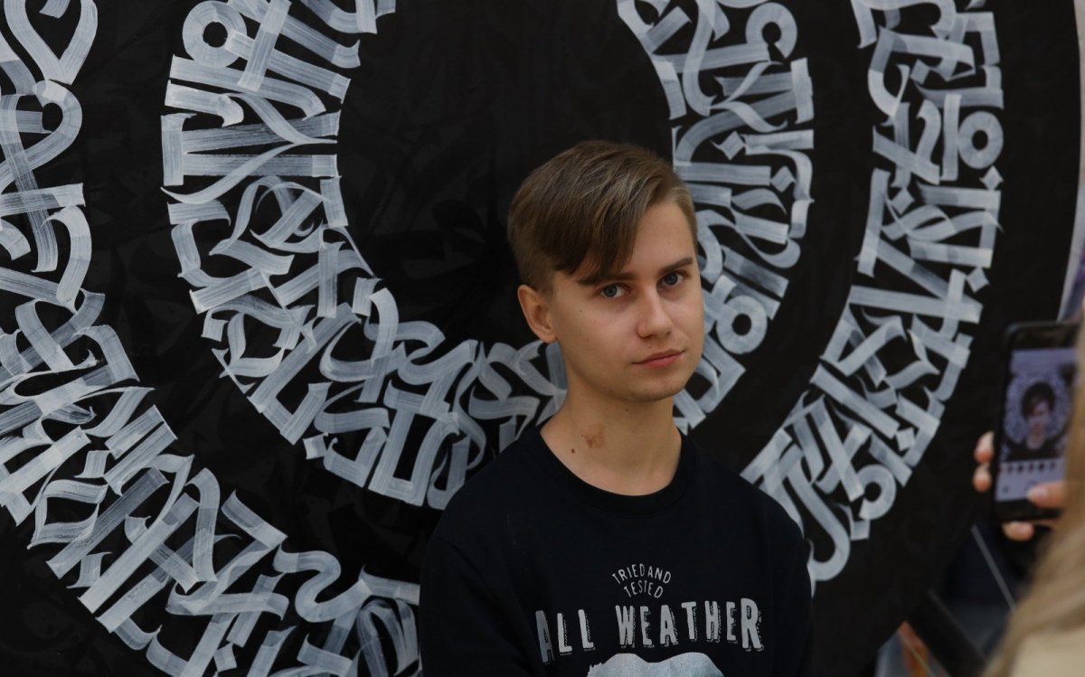 Покрас Лампас w211