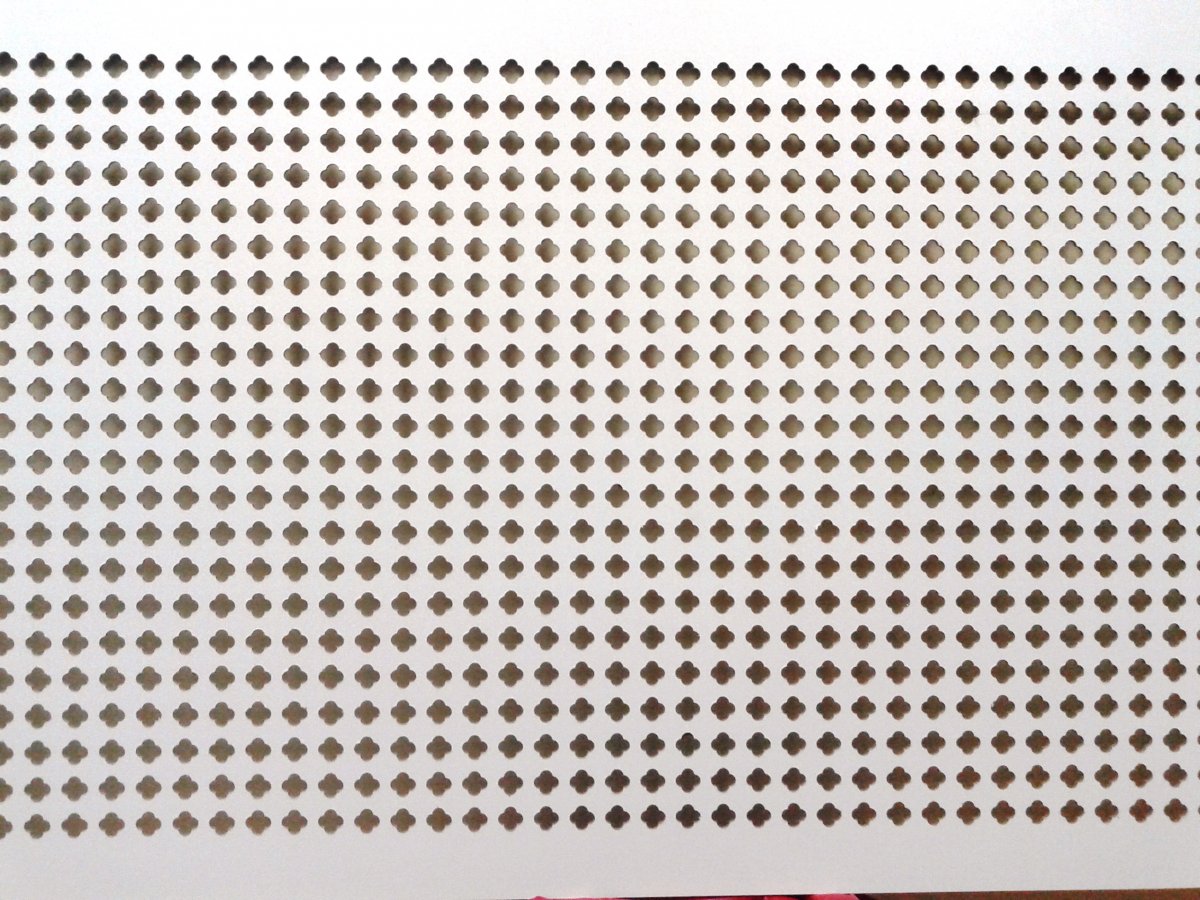 Панель перфорированная j15