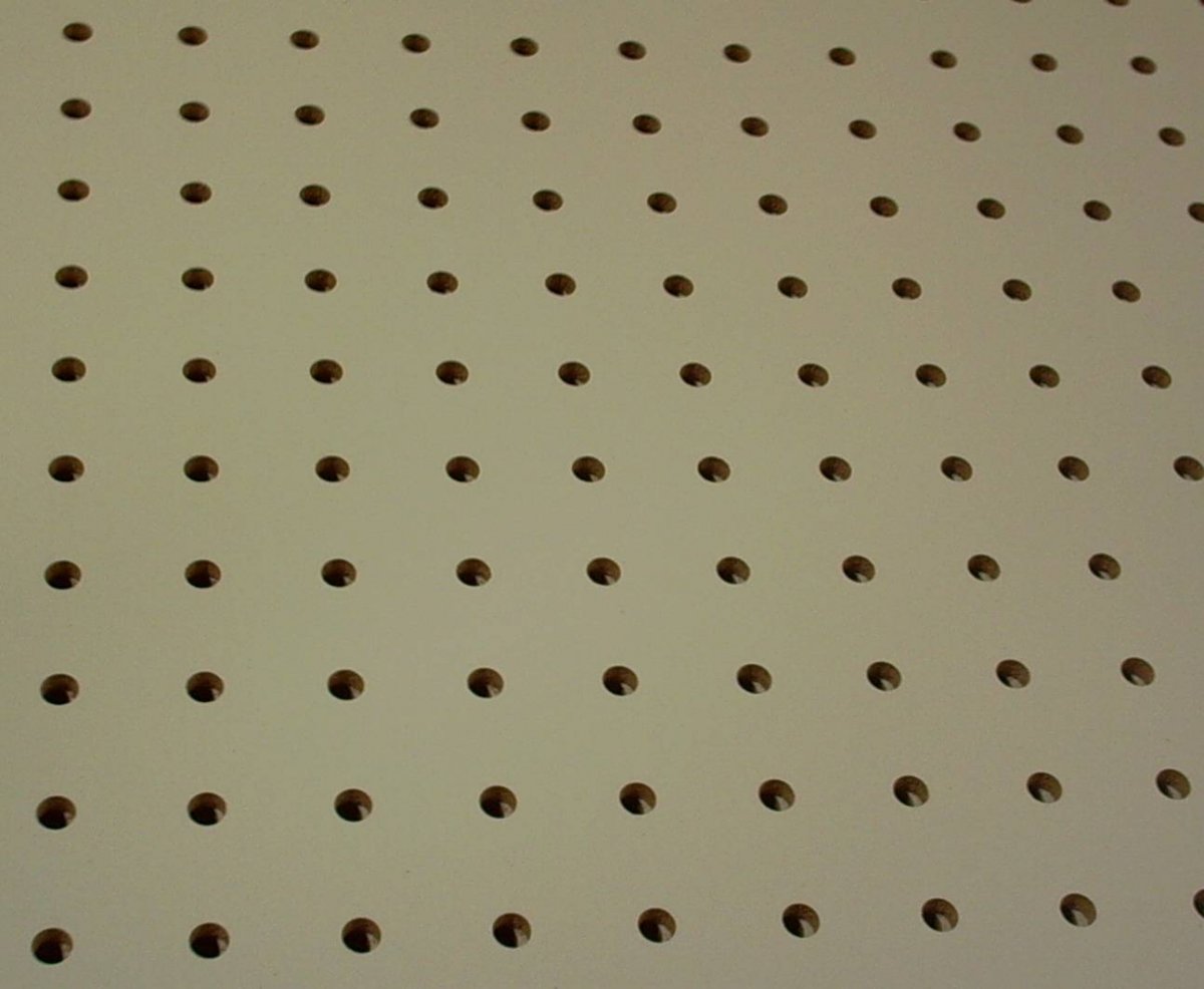 Плита МДФ С отверстиями