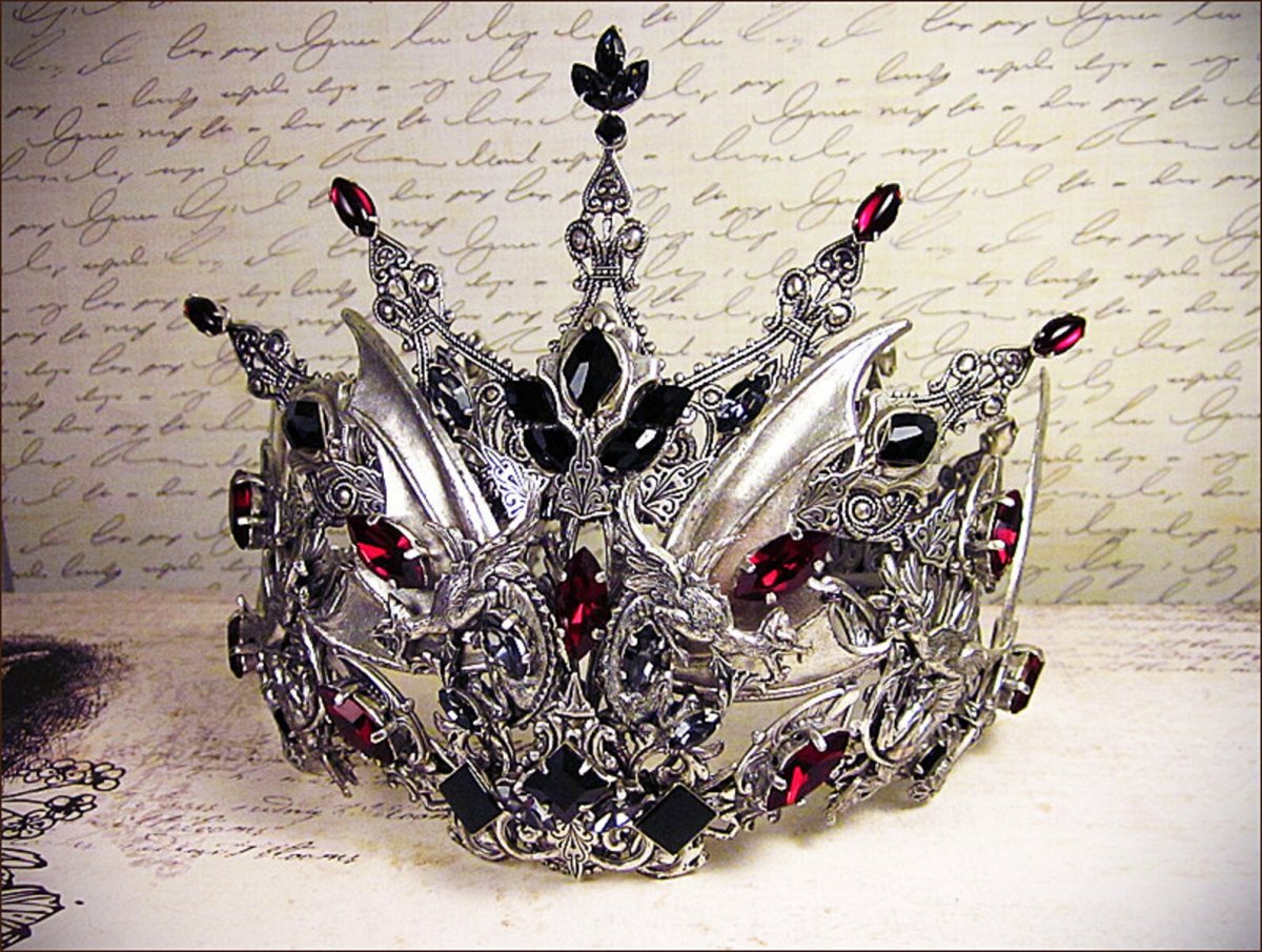 Королевская тиара фэнтези
