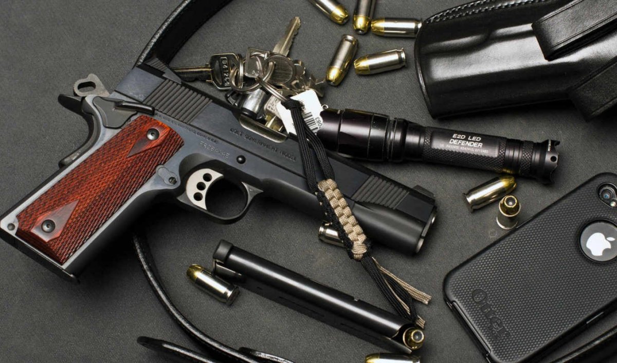 Кольт 1911 и патроны