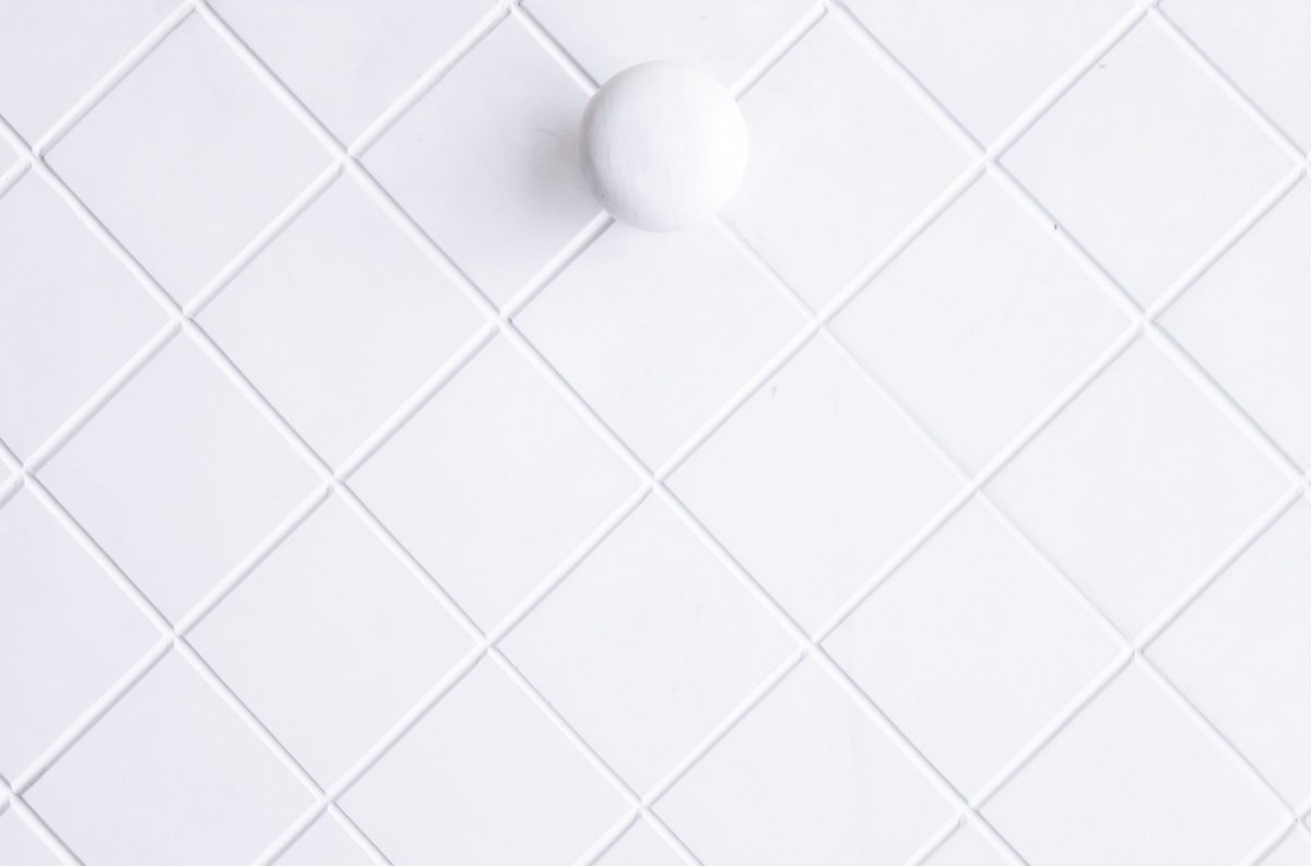 Советская белая плитка