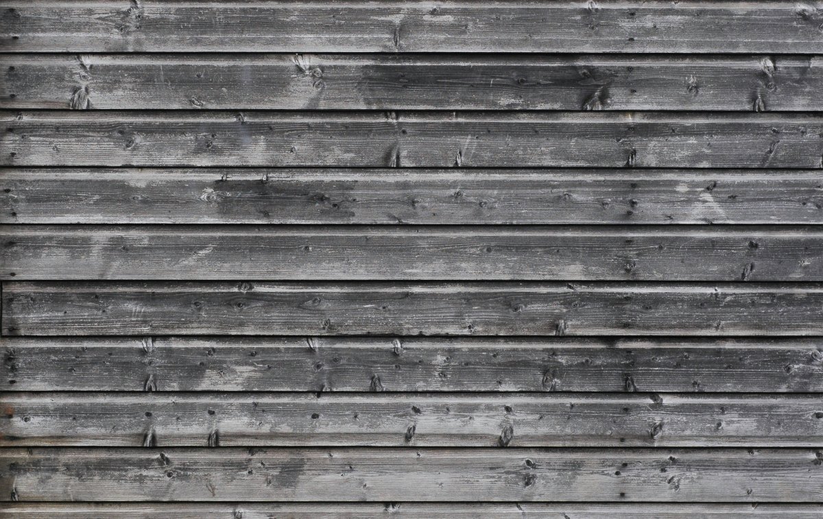 Доски серые горизонтальные