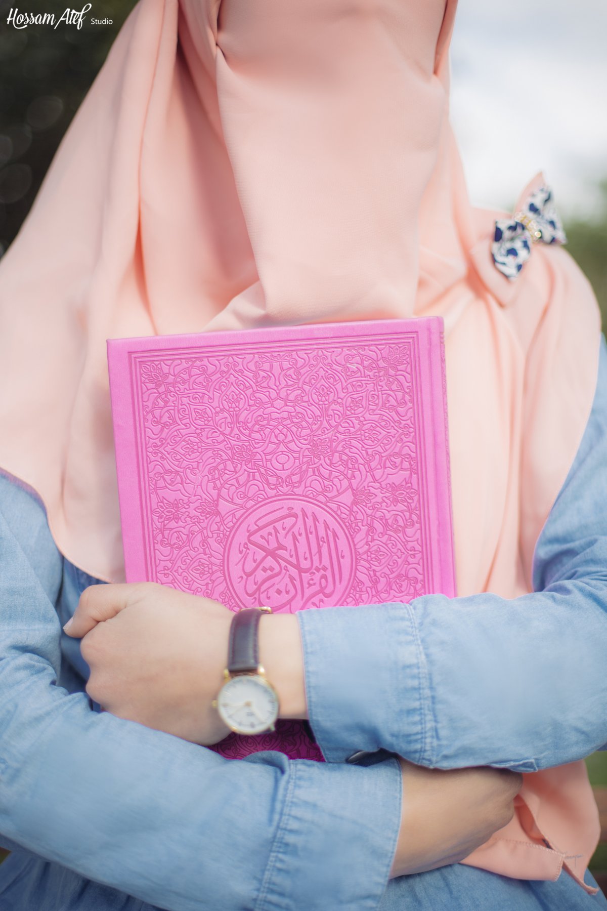 Картина девушка в хиджабе