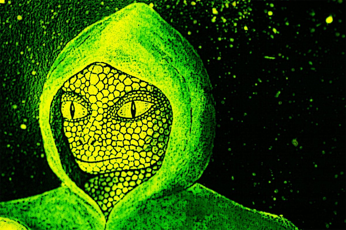 Рептилоид в капюшоне