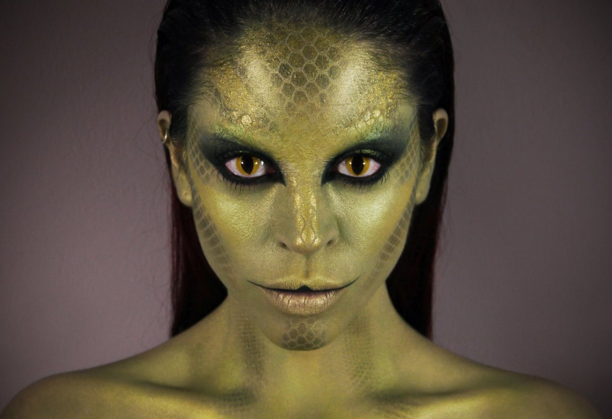 Кэти Перри рептилоид