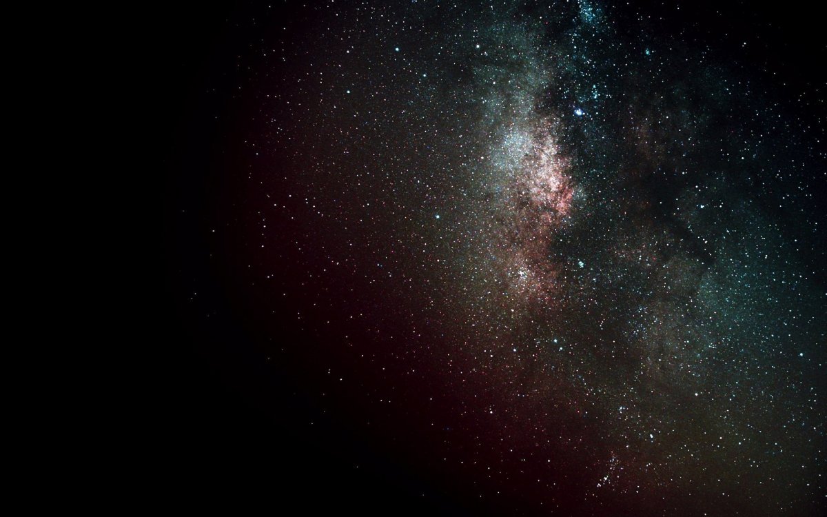 Космонавт в космосе арт