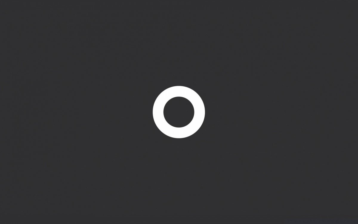 Логотип на черном фоне