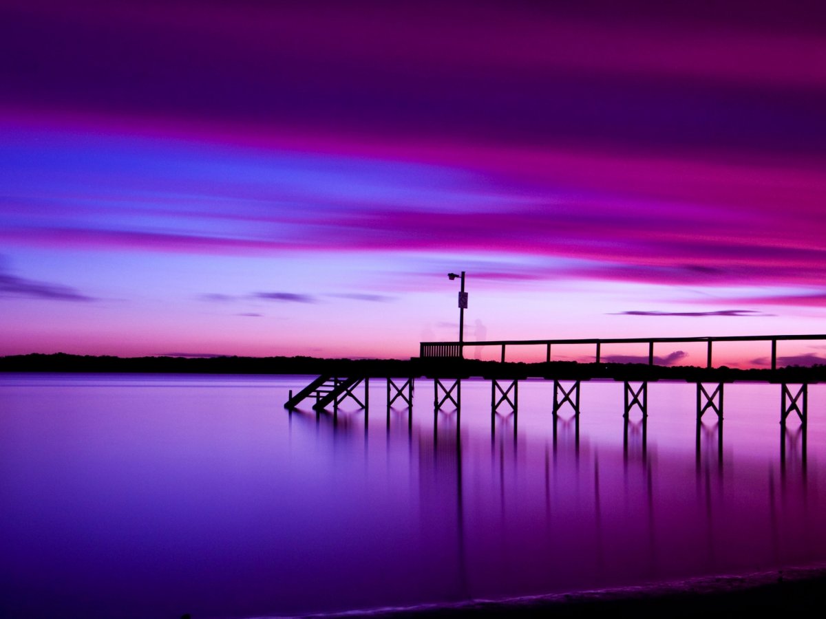 Обои для любителей фиолетового