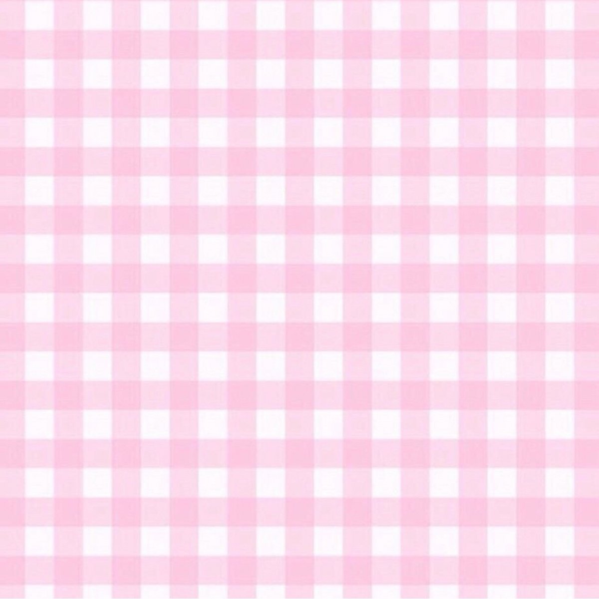 Розовый фон в клеточку