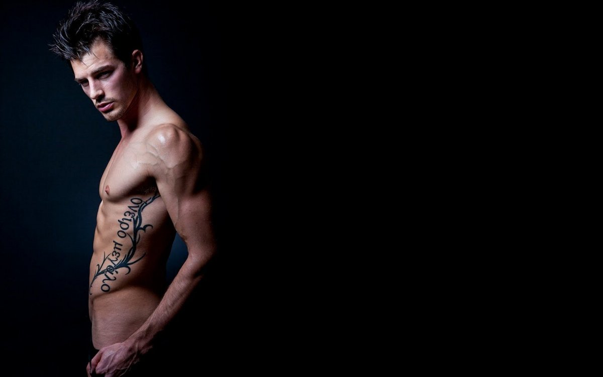 Ченнинг Татум плачет