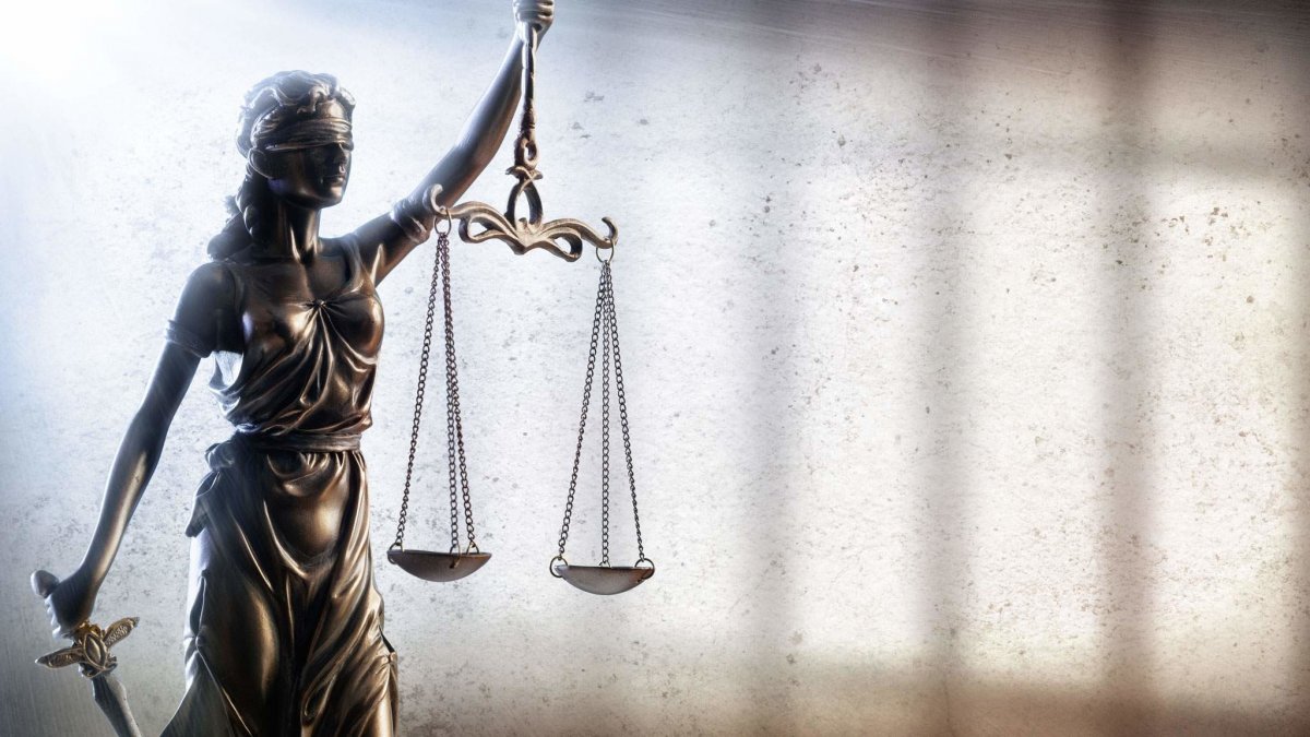 Злая Фемида