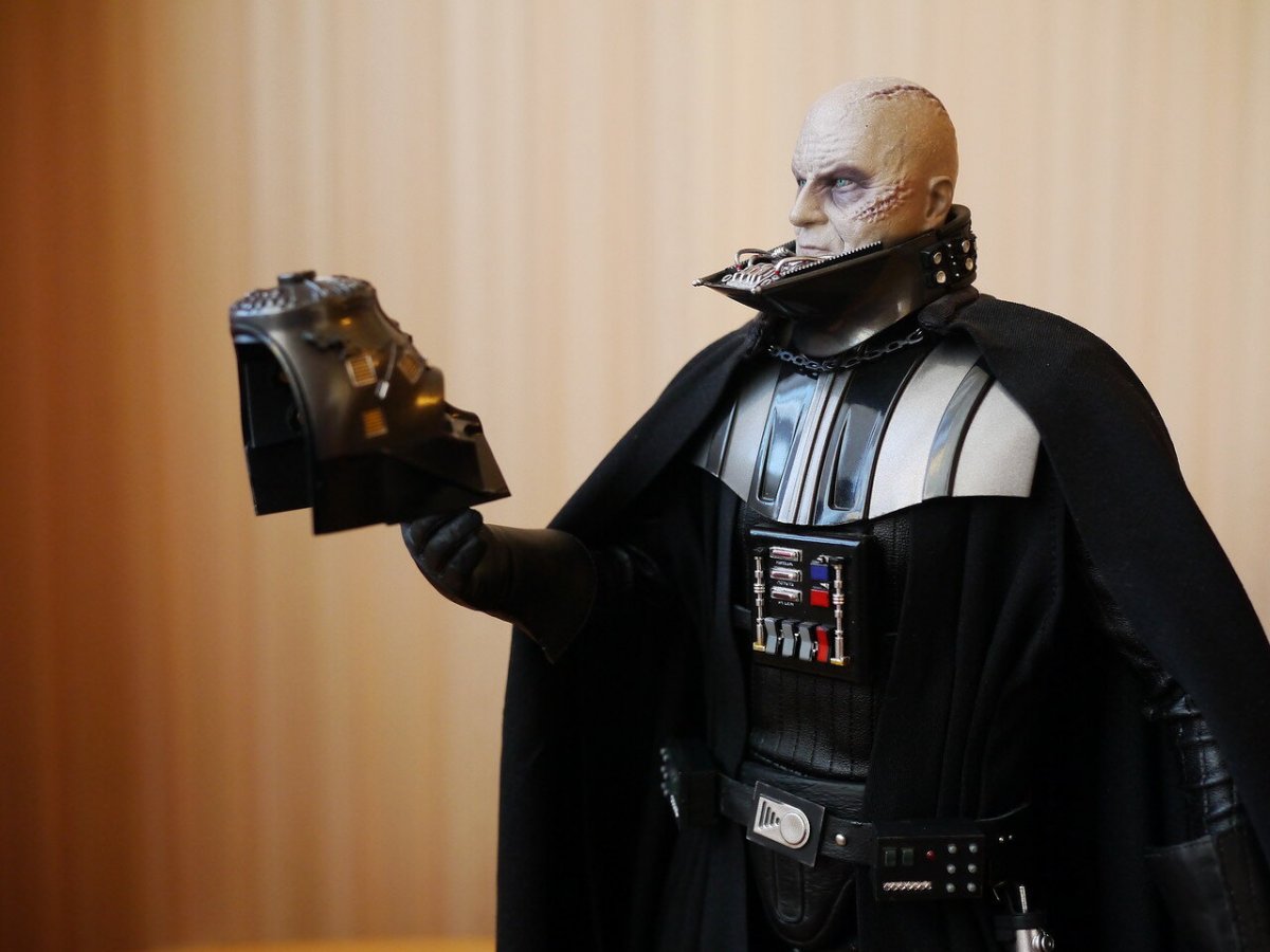 Энакин Скайуокер Дарт Вейдер без маски