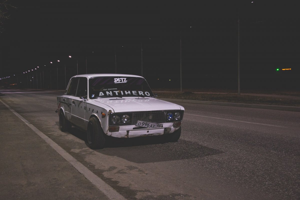 ВАЗ 2105 дрифт Боевая классика