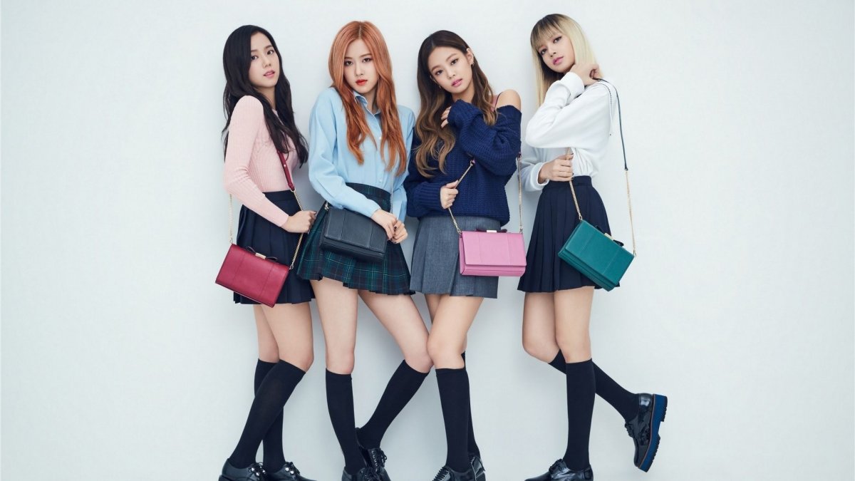 BLACKPINK Lisa Samsung