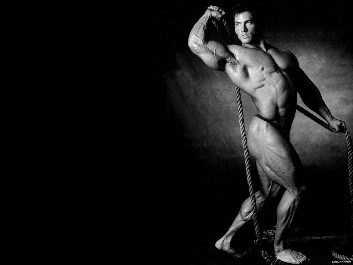 Фотосессия голых мужчин