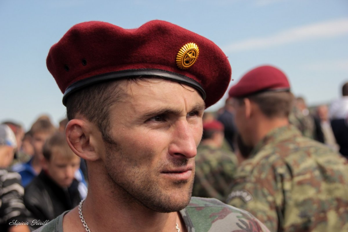 Краповый берет картинки