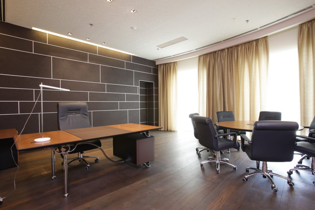 Современный кабинет руководителя