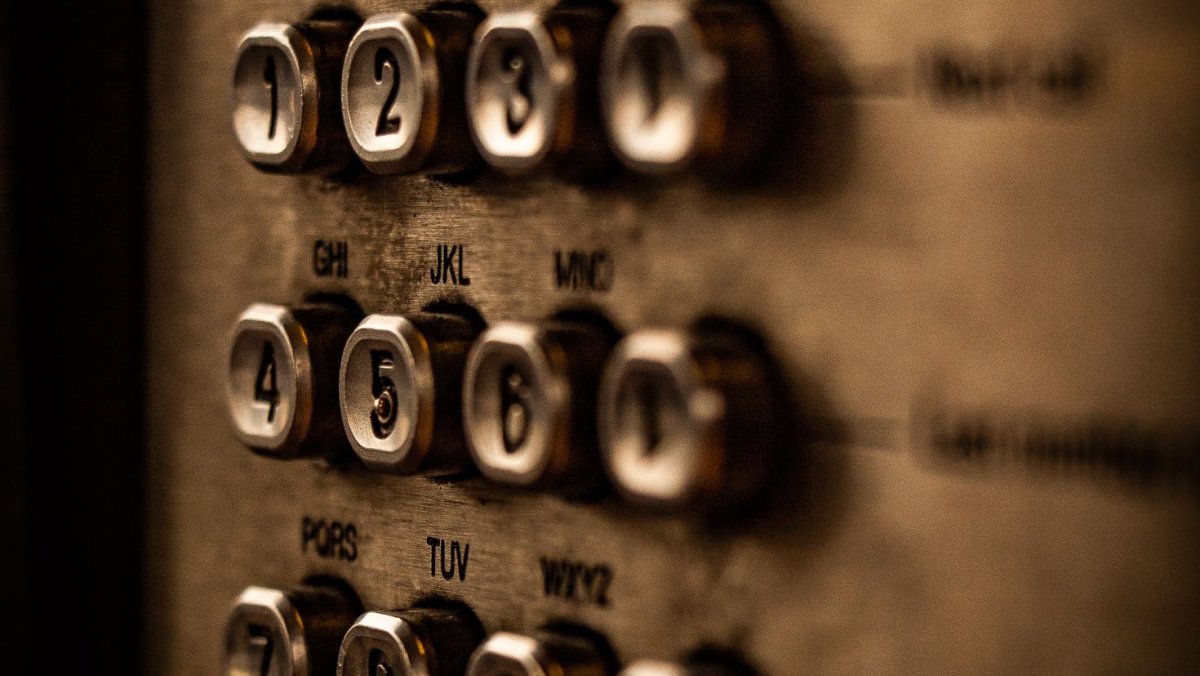 Обои на кнопочный