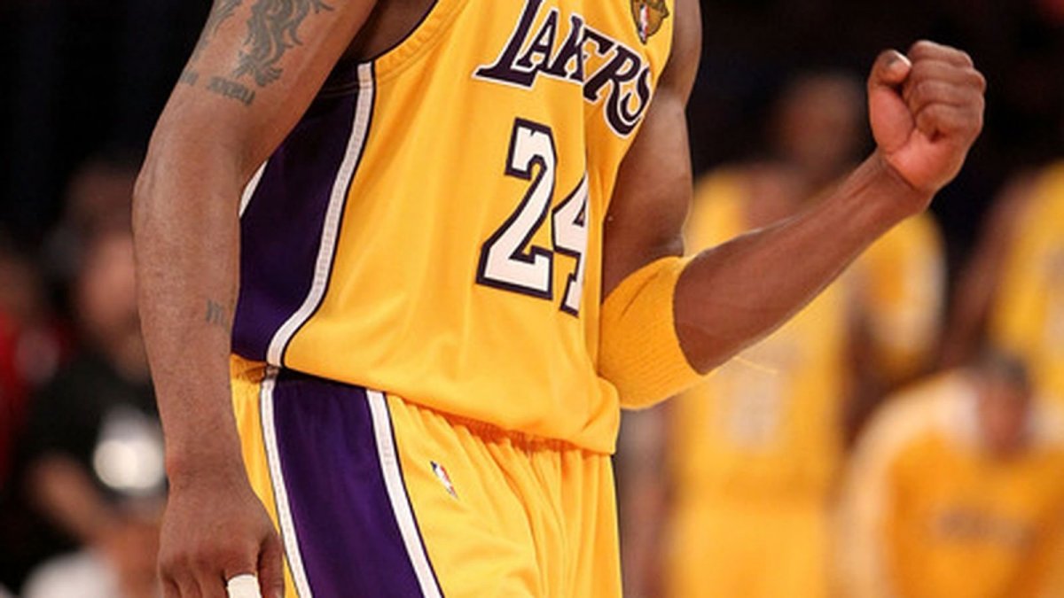 Обои на рабочий стол Коби Брайант 4к