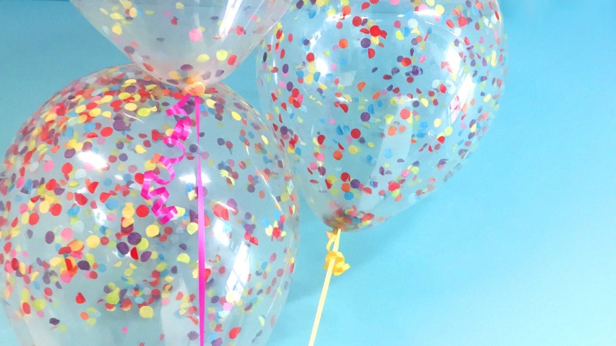 Фон праздничный с шарами