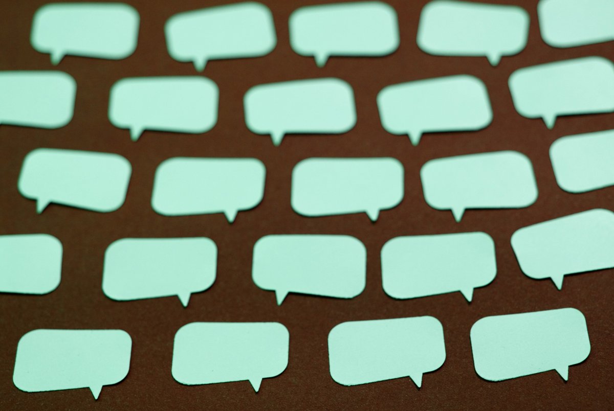 Ананасики фон