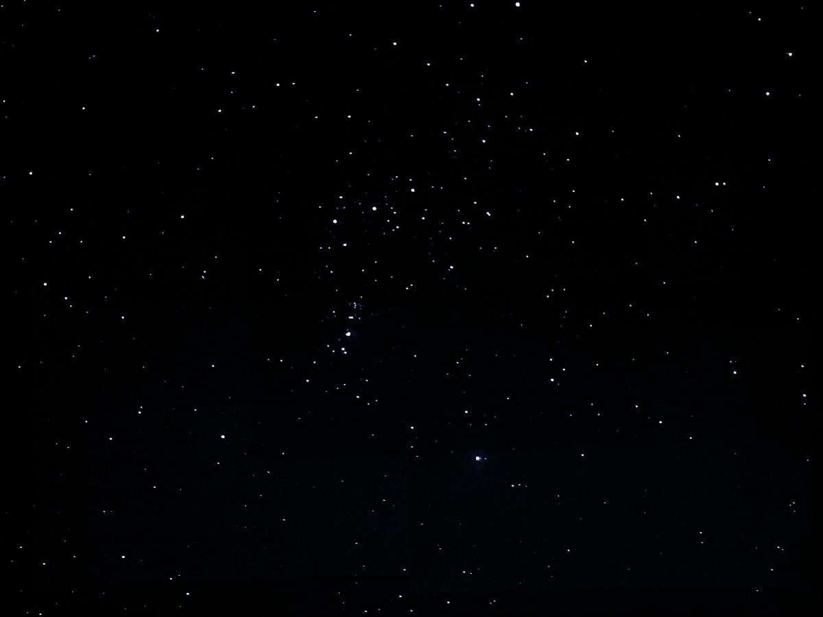 Глубокий черный цвет