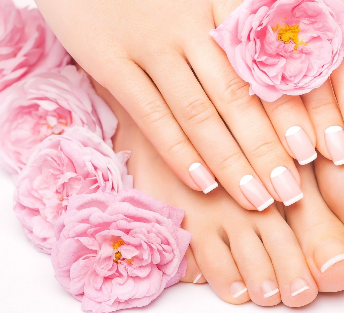 Маникюр и педикюр