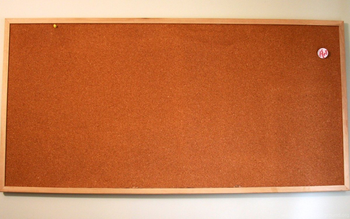Доска информационная 1000х750 пробковая