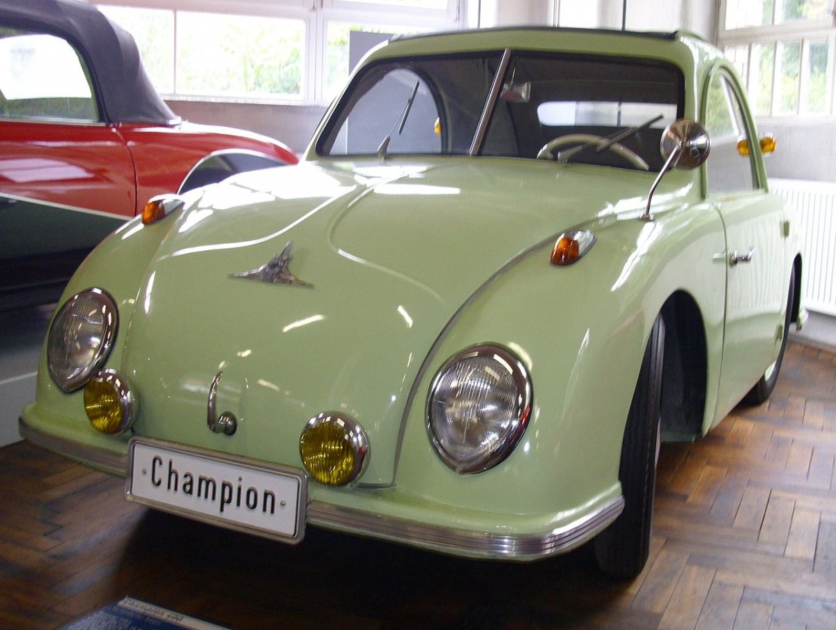 Champion 400 car