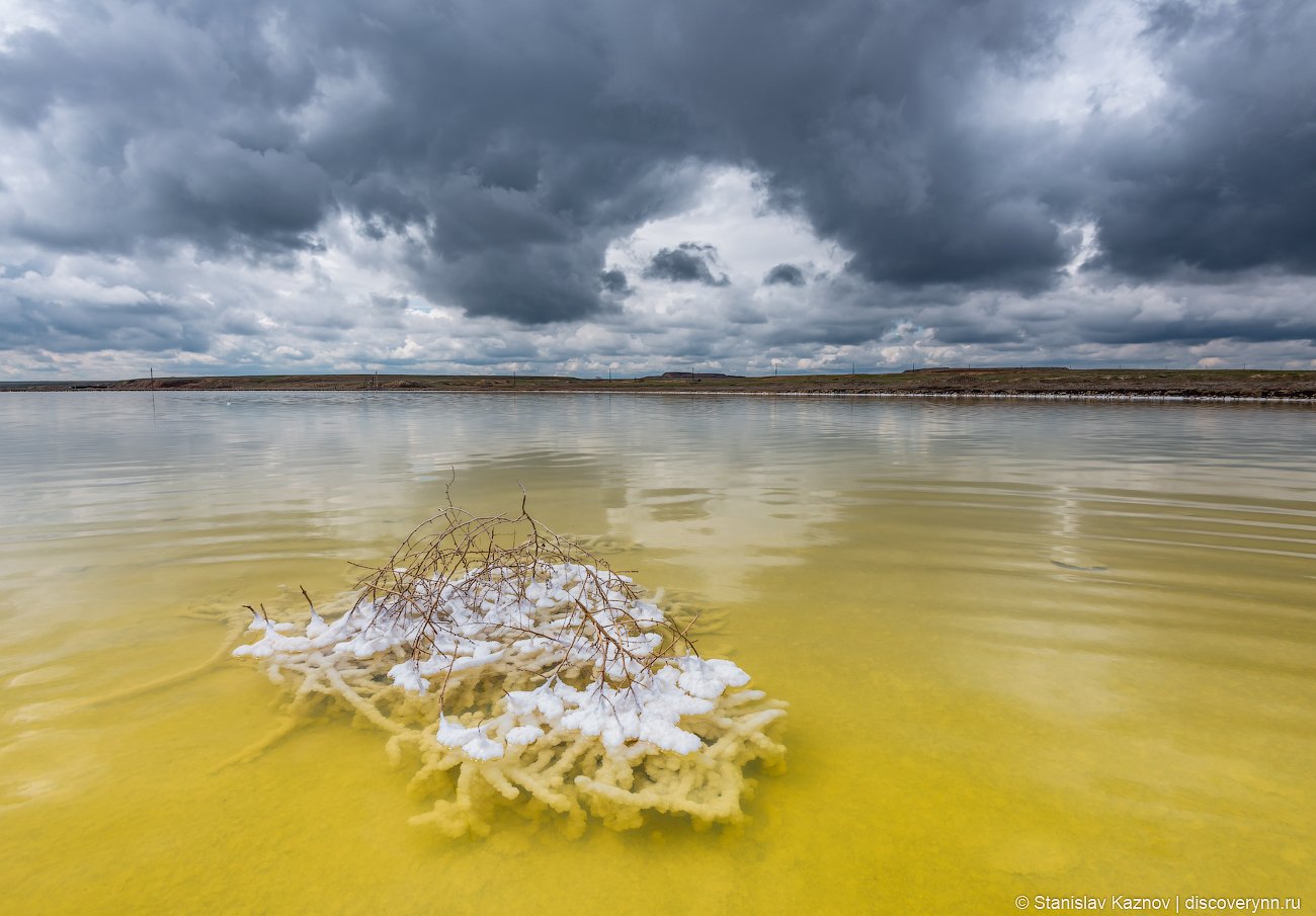 Озера имеющие соленую воду. Озеро Баскунчак. Волгоград соленое озеро Баскунчак. Озеро Эльтон. Озеро Баскунчак Астраханская.