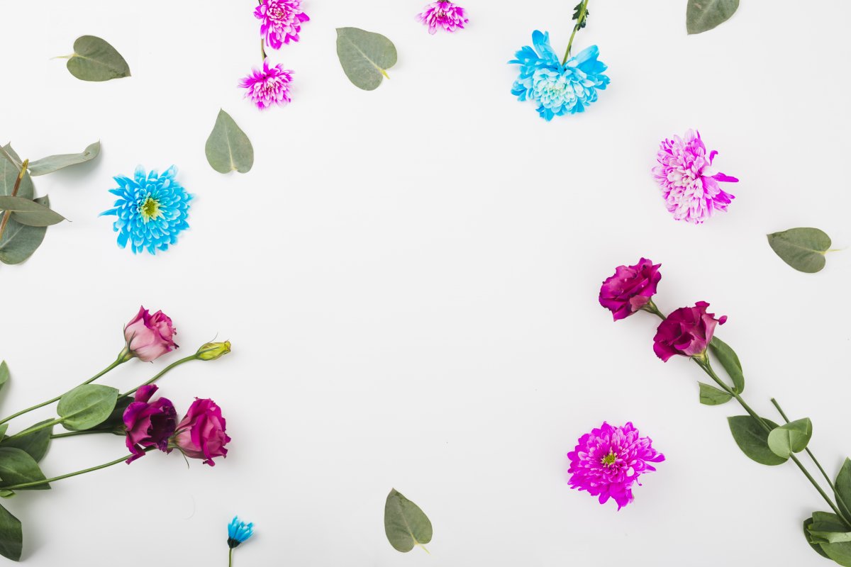 Бежевые цветы