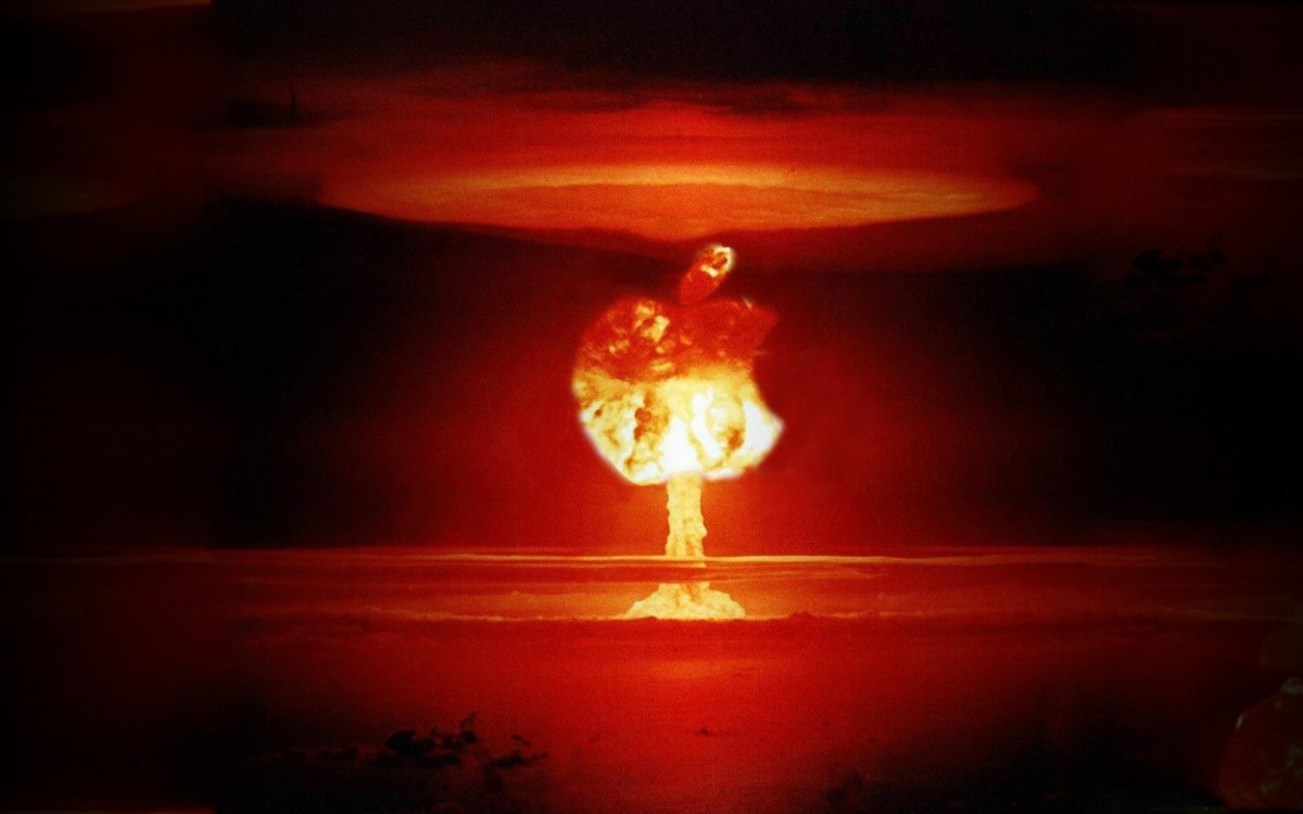 Взрыв ядерной бомбы