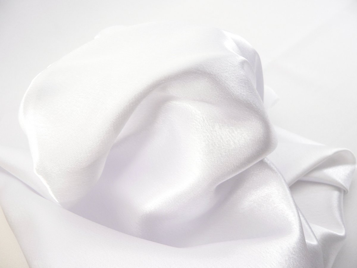 Креп сатин белый