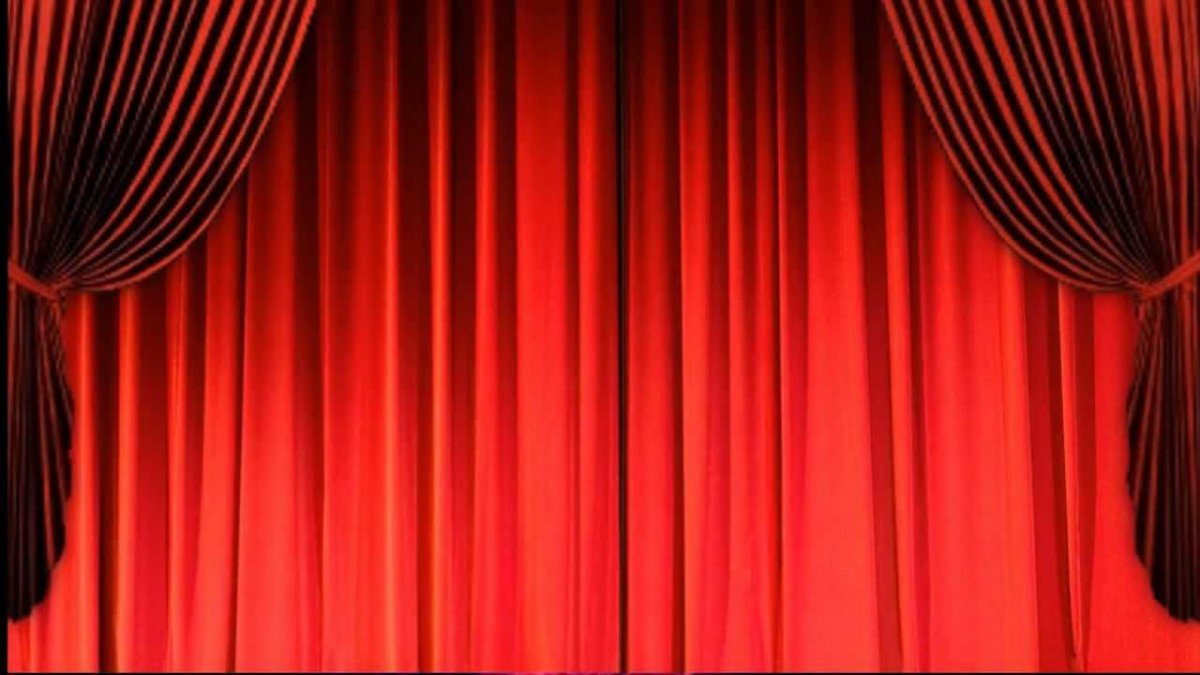 Закрытый театральный занавес