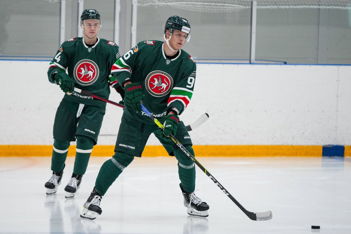 Хк АК Барс Казань