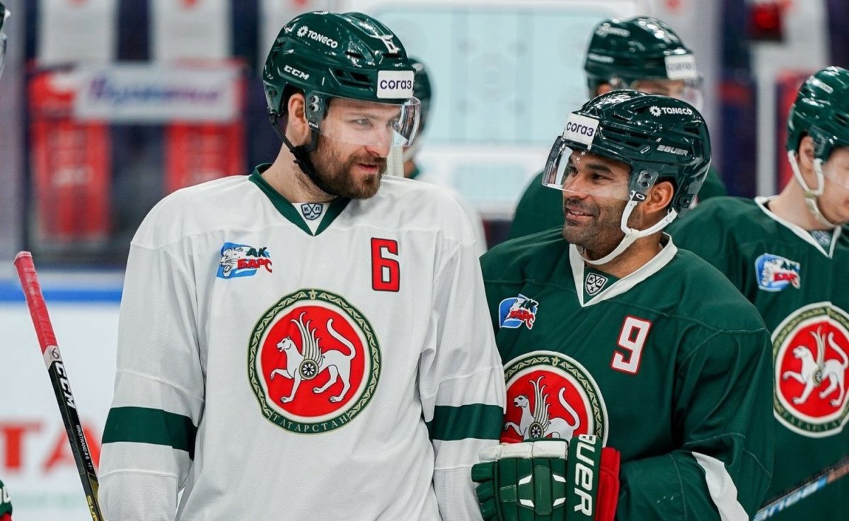 Дмитрий Квартальнов АК Барс игрок