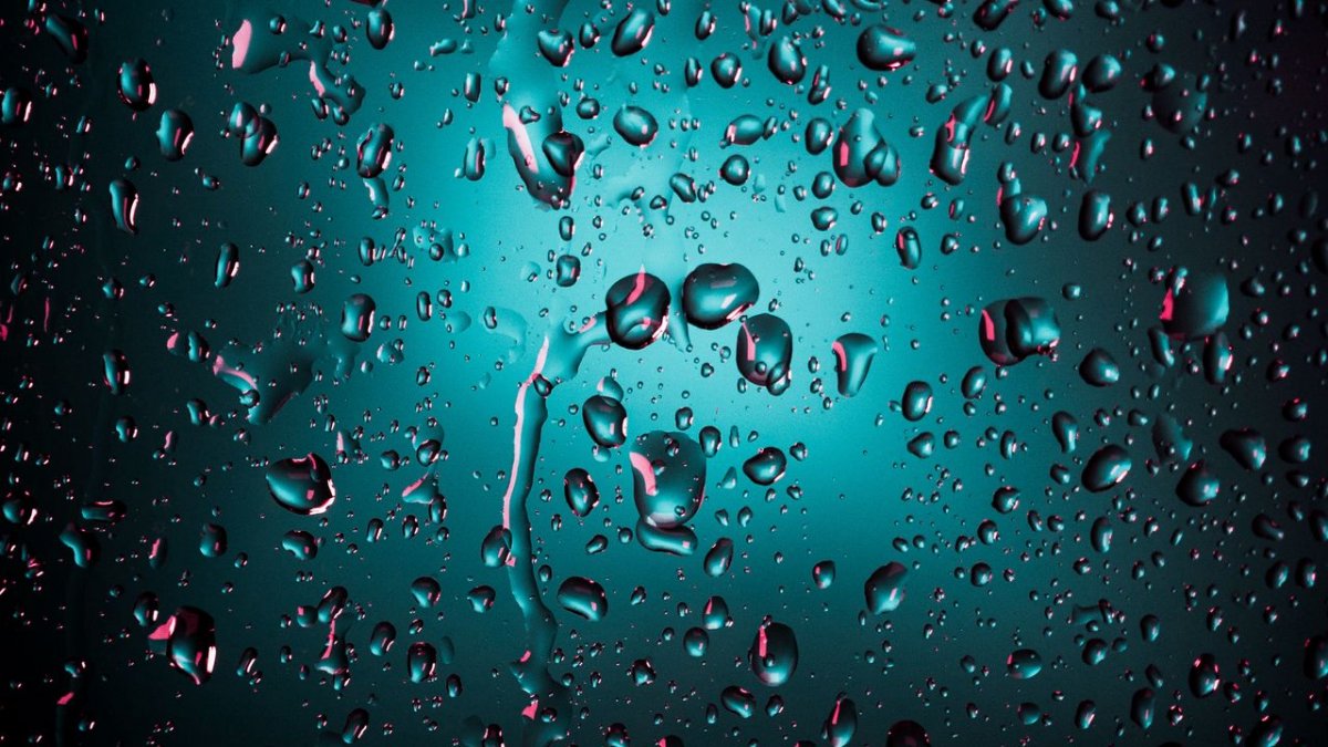 Обои капли воды
