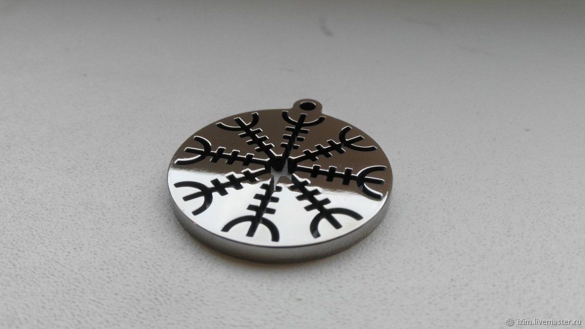 Шлем ужаса Агисхьяльм арт