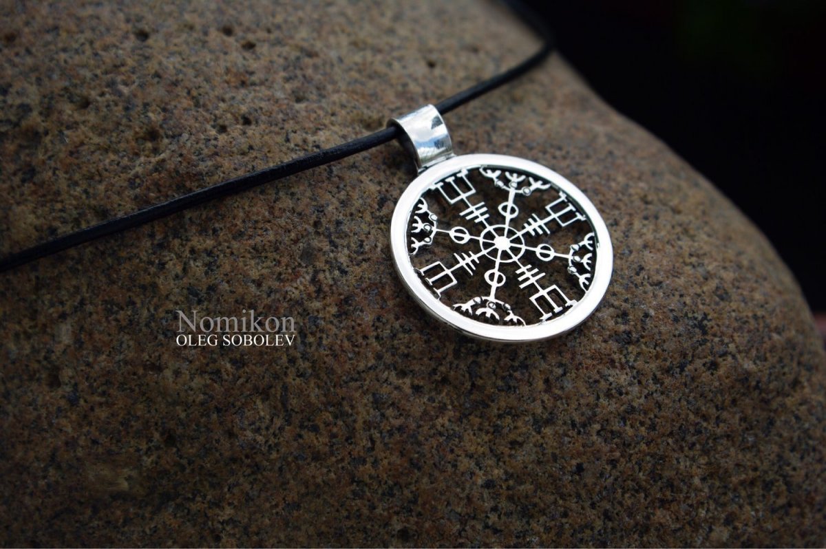 Оберег Агисхьяльм