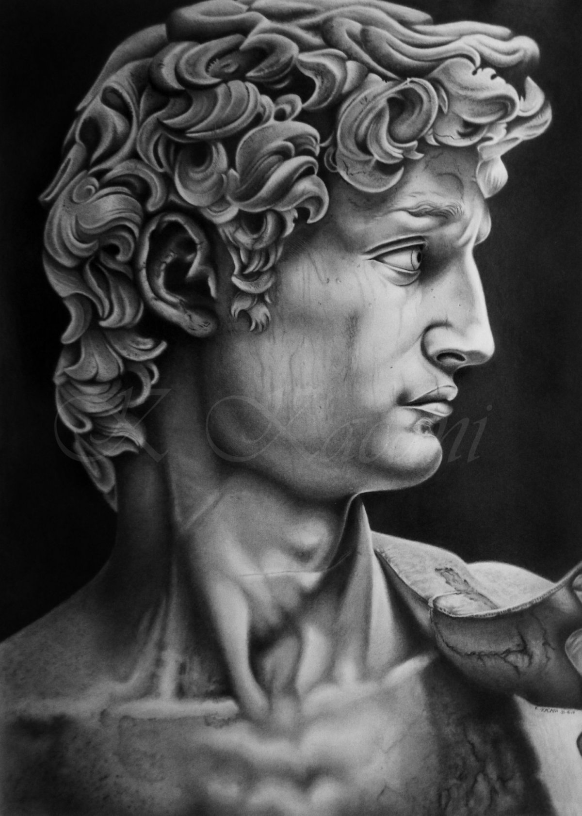 Статуя Микеланджело Давид с жвачкой