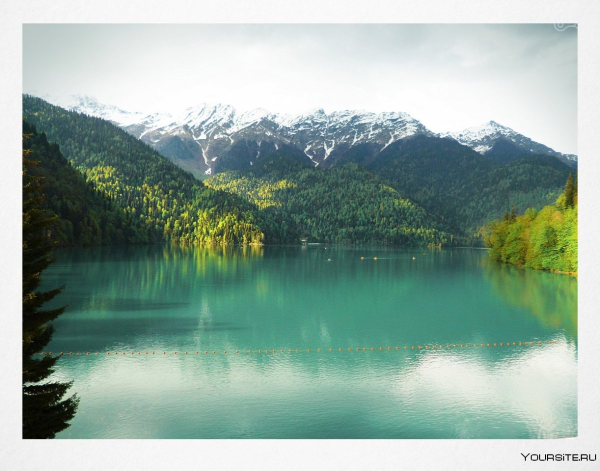 Озеро Рица Абхазия вид сверху