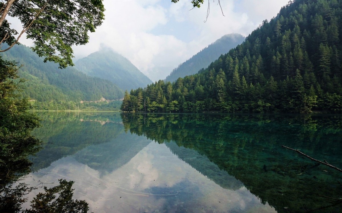 Озеро Рица Абхазия