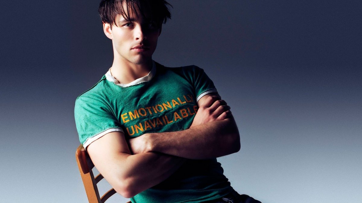 Антон Филипенко голый торс