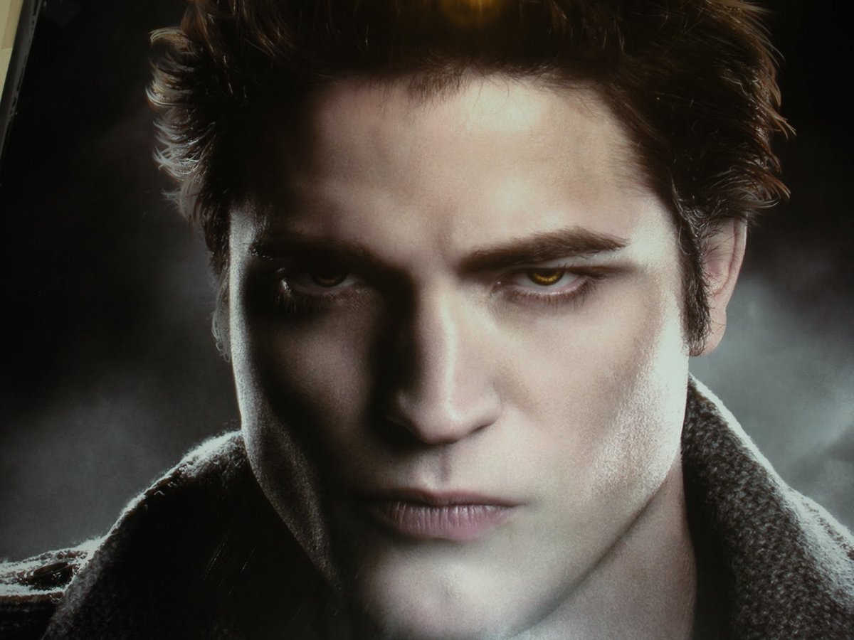 Роберт Паттинсон Эдвард Каллен