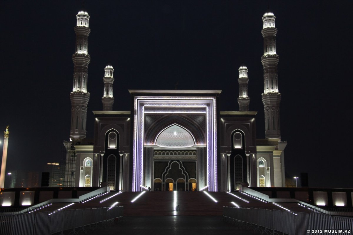 Мечеть Хазрет Султан. Г.Астана.